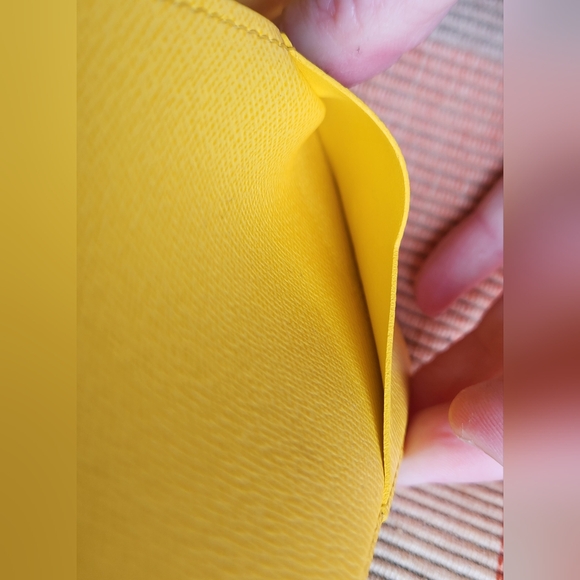 Authentic Louis Vuitton Monogram Folio Iphone 7+ Case Yellow M63405 LV K6580 - Picture 8 of 15